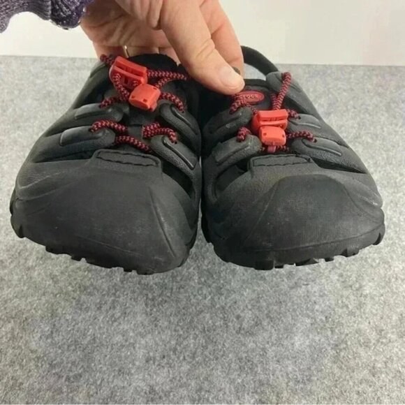 Crocs Juniors Youth Shoes Sandals  Boys Size 3 Black Red Bungie Cord - Picture 4 of 9